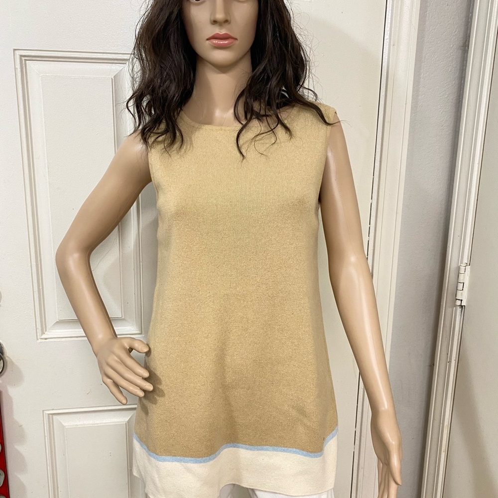 NWOT Escada Camel Light Brown Wool Blend
Sleeveless Knit Top Sweater Vest